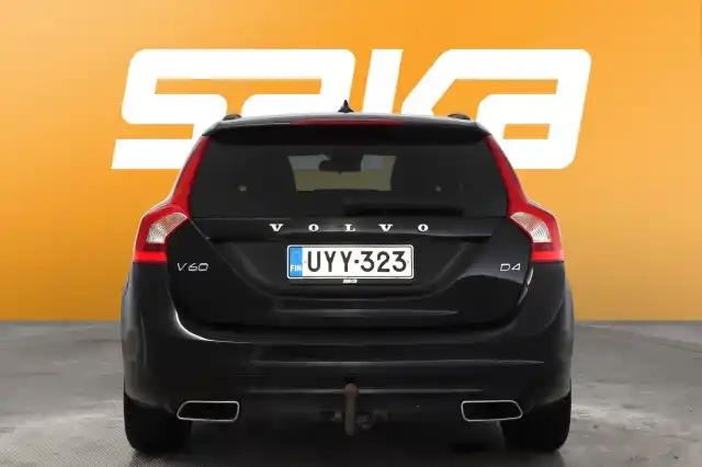 Musta Farmari, Volvo V60 – UYY-323