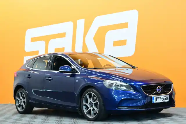 Sininen Viistoperä, Volvo V40 – UYY-330