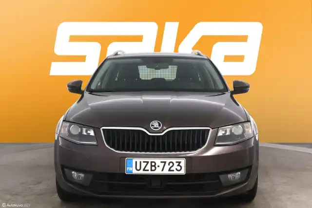 Ruskea Farmari, Skoda Octavia – UZB-723