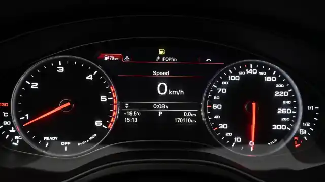 Hopea Farmari, Audi A6 – UZE-428