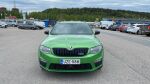 Vihreä Farmari, Skoda Octavia – UZE-588, kuva 2