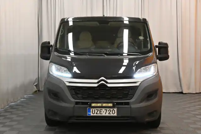 Harmaa Henkilöauto, Citroen Jumper – UZE-720