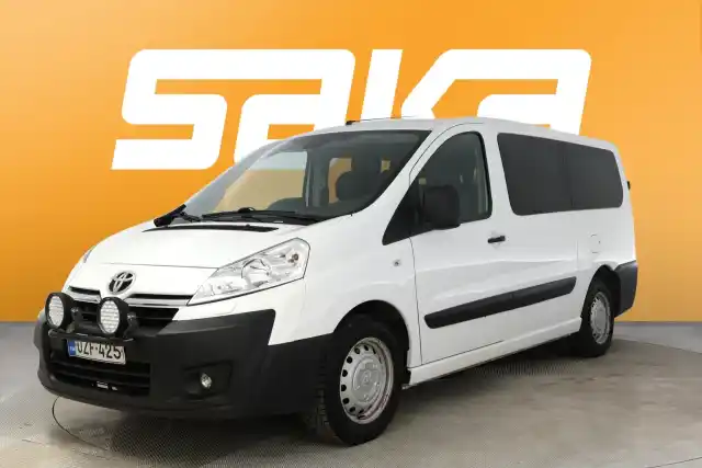 Valkoinen Tila-auto, Toyota Proace – UZF-425