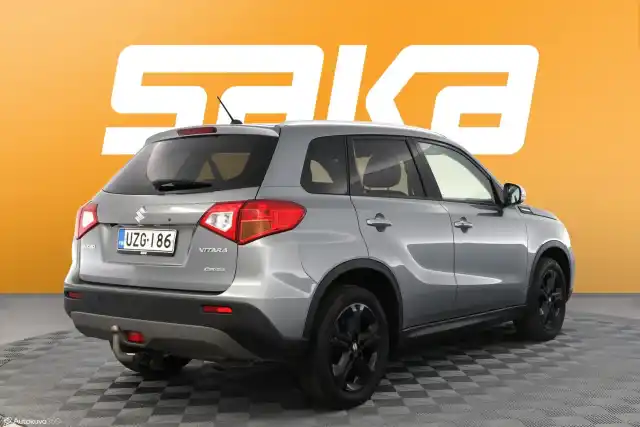 Harmaa Viistoperä, Suzuki Vitara – UZG-186