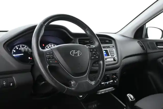 Sininen Viistoperä, Hyundai I20 – UZG-965