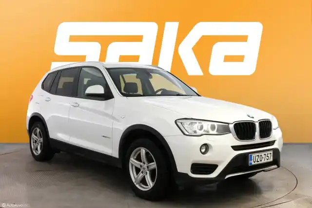 Valkoinen Maastoauto, BMW X3 – UZO-757