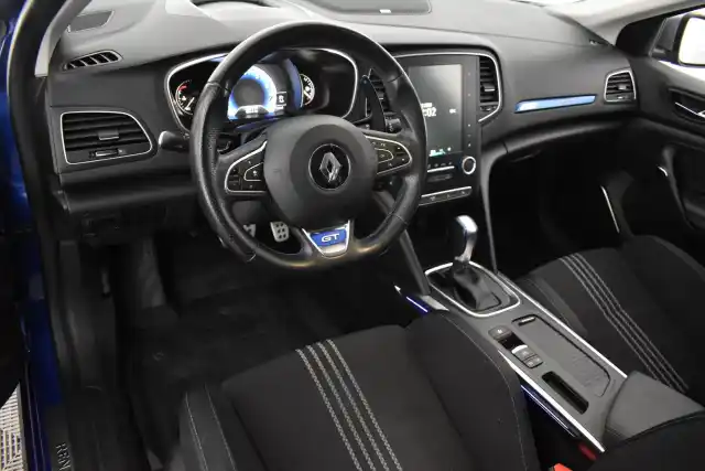 Sininen Farmari, Renault Megane – UZR-227