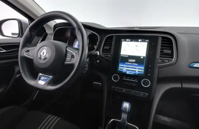 Sininen Farmari, Renault Megane – UZR-227
