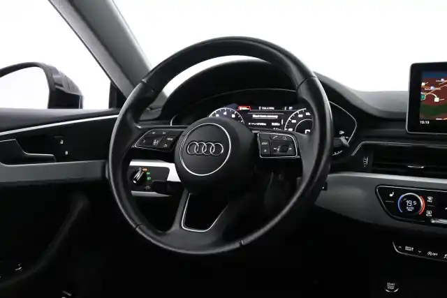 Musta Viistoperä, Audi A5 – UZS-765