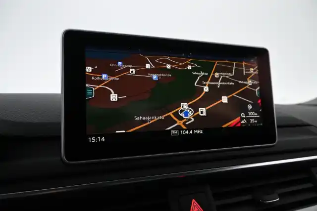 Musta Viistoperä, Audi A5 – UZS-765