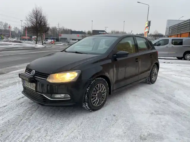 Musta Viistoperä, Volkswagen Polo – UZS-838