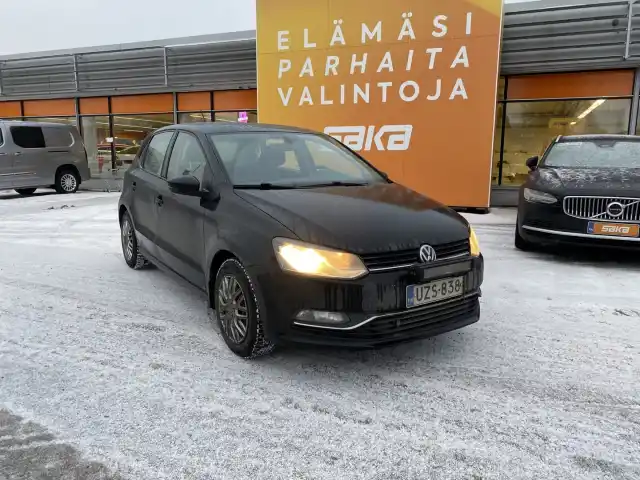 Musta Viistoperä, Volkswagen Polo – UZS-838