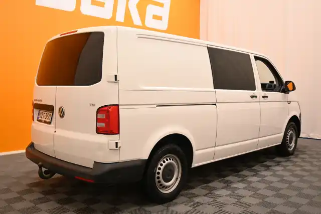 Valkoinen Pakettiauto, Volkswagen Transporter – UZT-350