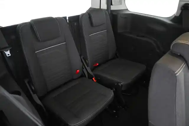 Harmaa Tila-auto, Ford Grand Tourneo Connect – UZV-559