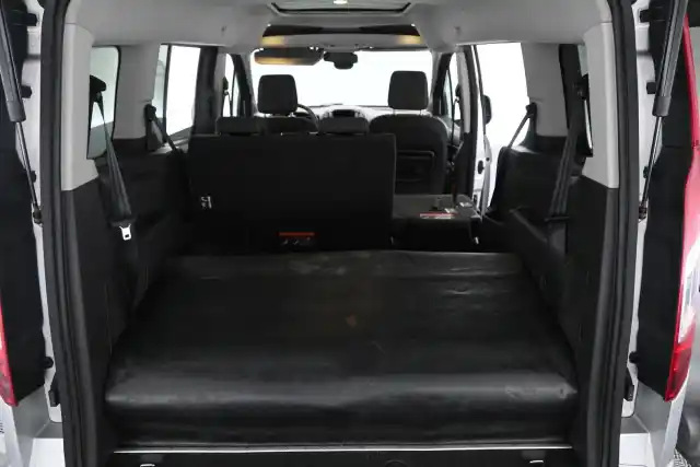 Harmaa Tila-auto, Ford Grand Tourneo Connect – UZV-559