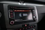 Musta Farmari, Volkswagen Passat – UZY-301, kuva 25