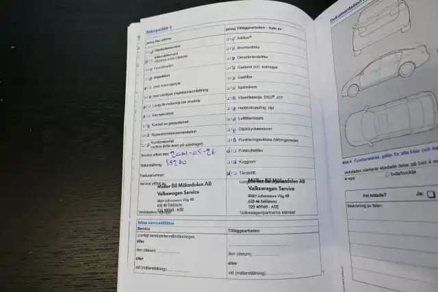 Musta Farmari, Volkswagen Passat – UZY-301