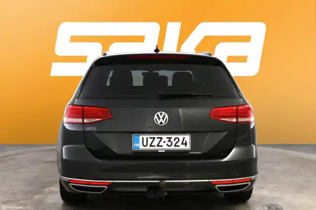 Harmaa Farmari, Volkswagen Passat – UZZ-324