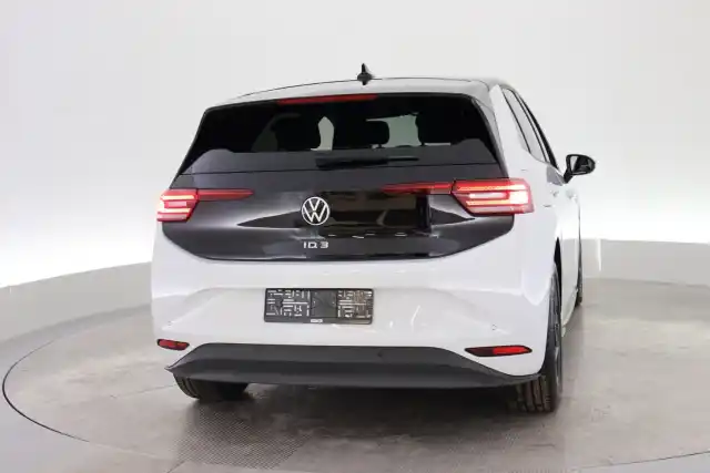 Valkoinen Viistoperä, Volkswagen ID.3 – VAR-00137