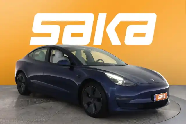 Sininen Viistoperä, Tesla Model 3 – VAR-00141