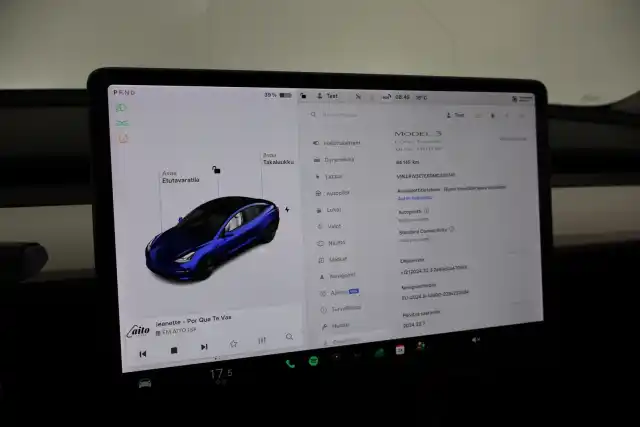 Sininen Viistoperä, Tesla Model 3 – VAR-00141