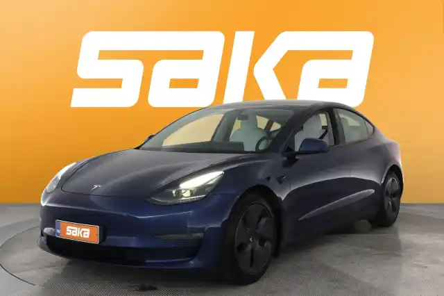 Sininen Viistoperä, Tesla Model 3 – VAR-00141