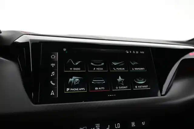 Harmaa Coupe, Audi E-TRON GT RS – VAR-00228