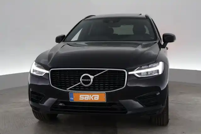 Musta Maastoauto, Volvo XC60 – VAR-00233