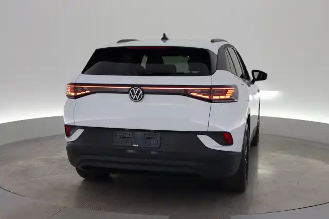 Valkoinen Viistoperä, Volkswagen ID.4 – VAR-00245