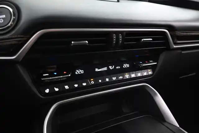 Ruskea Maastoauto, Mazda CX-80 – VAR-00247