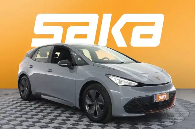 Harmaa Viistoperä, CUPRA Born – VAR-002736