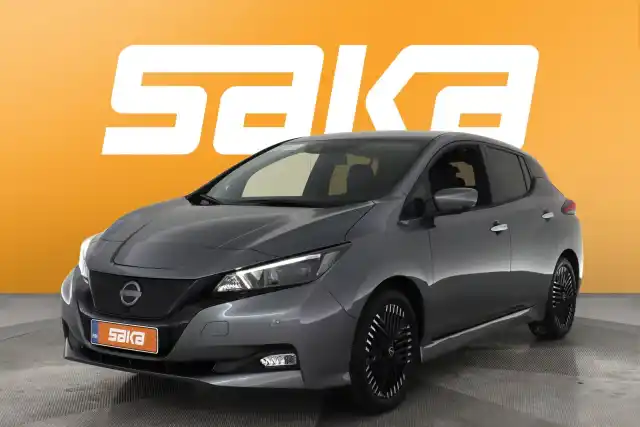 Harmaa Viistoperä, Nissan Leaf – VAR-00544