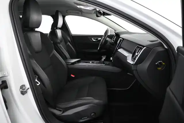  Farmari, Volvo V60 Cross Country – VAR-007093