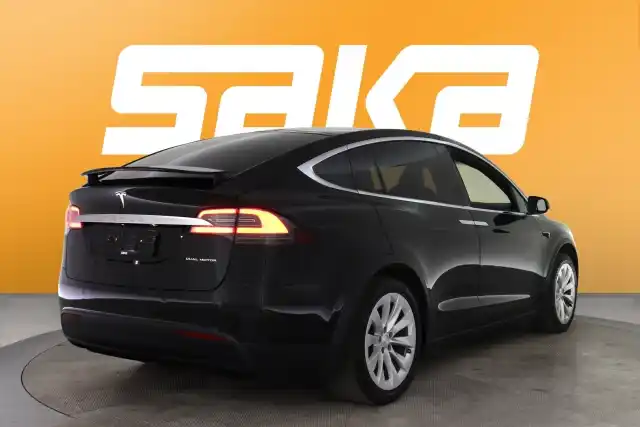 Musta Maastoauto, Tesla Model X – VAR-00736