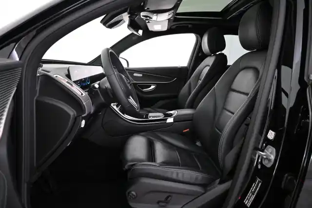 Musta Maastoauto, Mercedes-Benz EQC – VAR-008380
