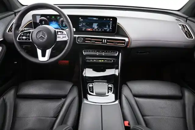Musta Maastoauto, Mercedes-Benz EQC – VAR-008380