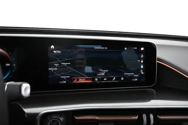 Musta Maastoauto, Mercedes-Benz EQC – VAR-008380