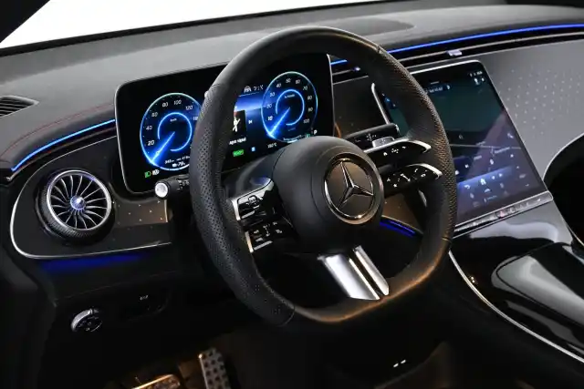 Musta Maastoauto, Mercedes-Benz EQE SUV – VAR-008449