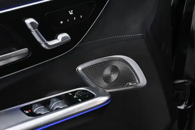 Musta Maastoauto, Mercedes-Benz EQE SUV – VAR-008449