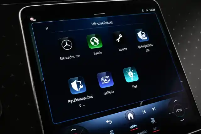 Musta Maastoauto, Mercedes-Benz EQE SUV – VAR-008449