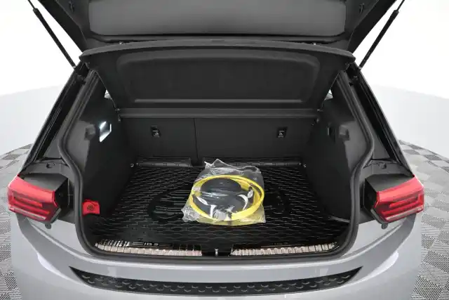 Harmaa Viistoperä, Volkswagen ID.3 – VAR-00905