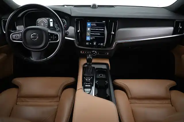 Harmaa Farmari, Volvo V90 – VAR-00944