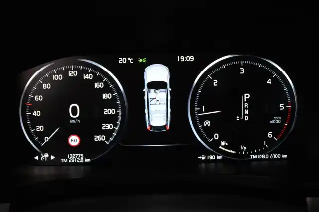 Harmaa Farmari, Volvo V90 – VAR-00944