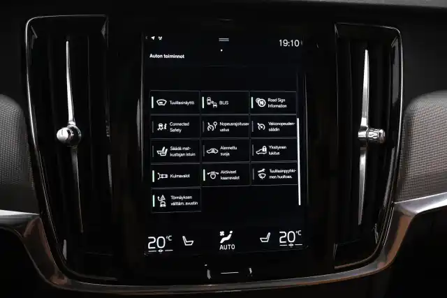Harmaa Farmari, Volvo V90 – VAR-00944