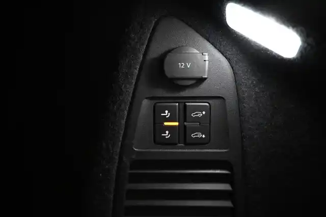  Maastoauto, Volkswagen Touareg – VAR-009600