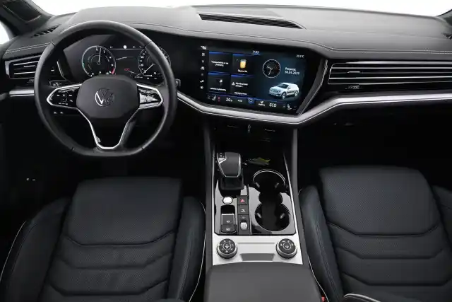  Maastoauto, Volkswagen Touareg – VAR-009600