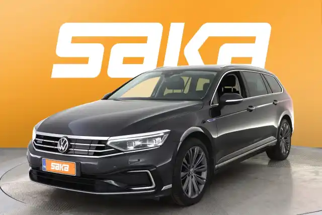 Musta Farmari, Volkswagen Passat – VAR-00984