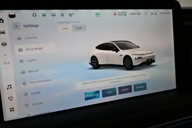  Sedan, XPENG P7 – VAR-012428