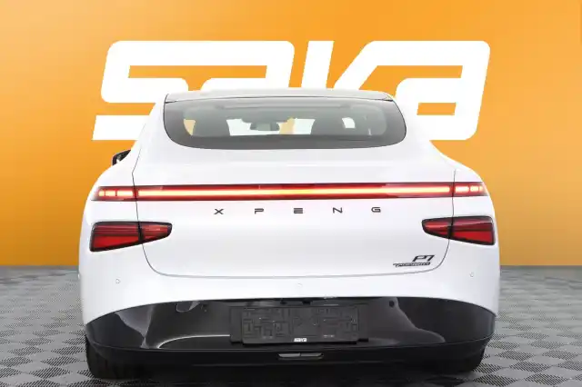  Sedan, XPENG P7 – VAR-012428