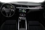 Sininen Maastoauto, Audi Q8 e-tron – VAR-01249, kuva 12